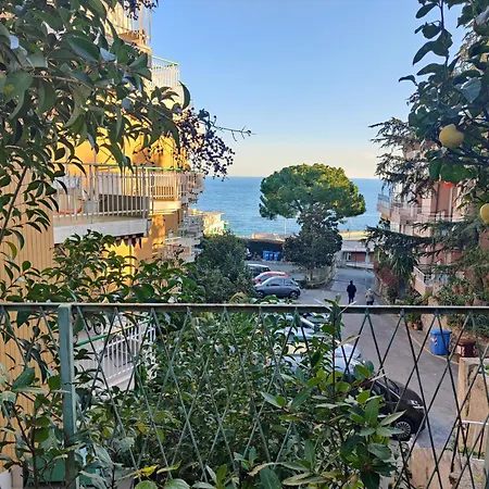 Alishome, Apartman San Remo