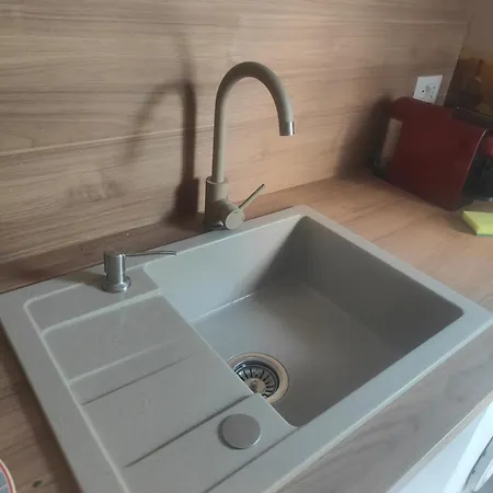 Alishome, Apartman San Remo