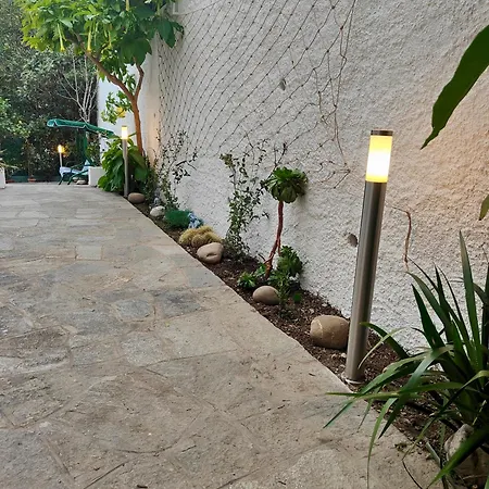 Apartment Alishome, Elegante Trilocale Con Vista Mare E Giardino