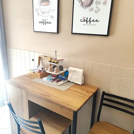 Apartamento Alishome, *