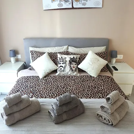 Alishome, Appartement *