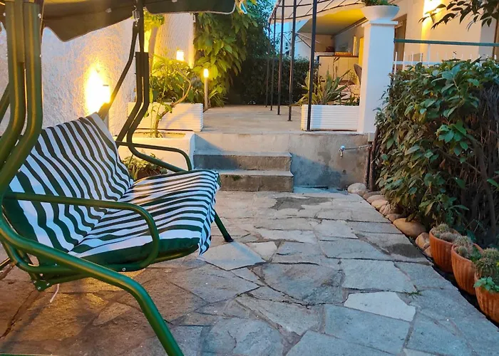 Alishome, Apartamento